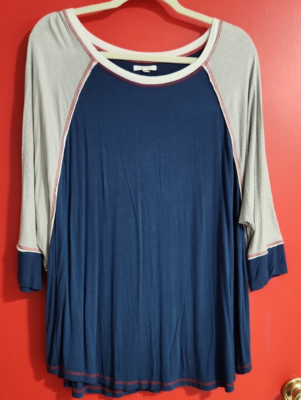 1XL Maurices Navy Blue Raglan Tunic with Cream/Grey Striped Sleeves